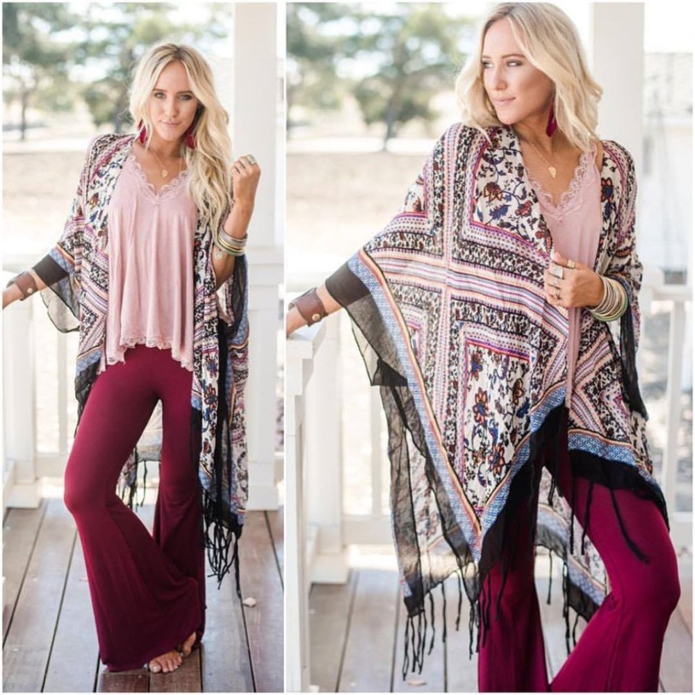 STEVIE Boho Chic Diamond Tassel Kimono Cape - Picture 3 of 7